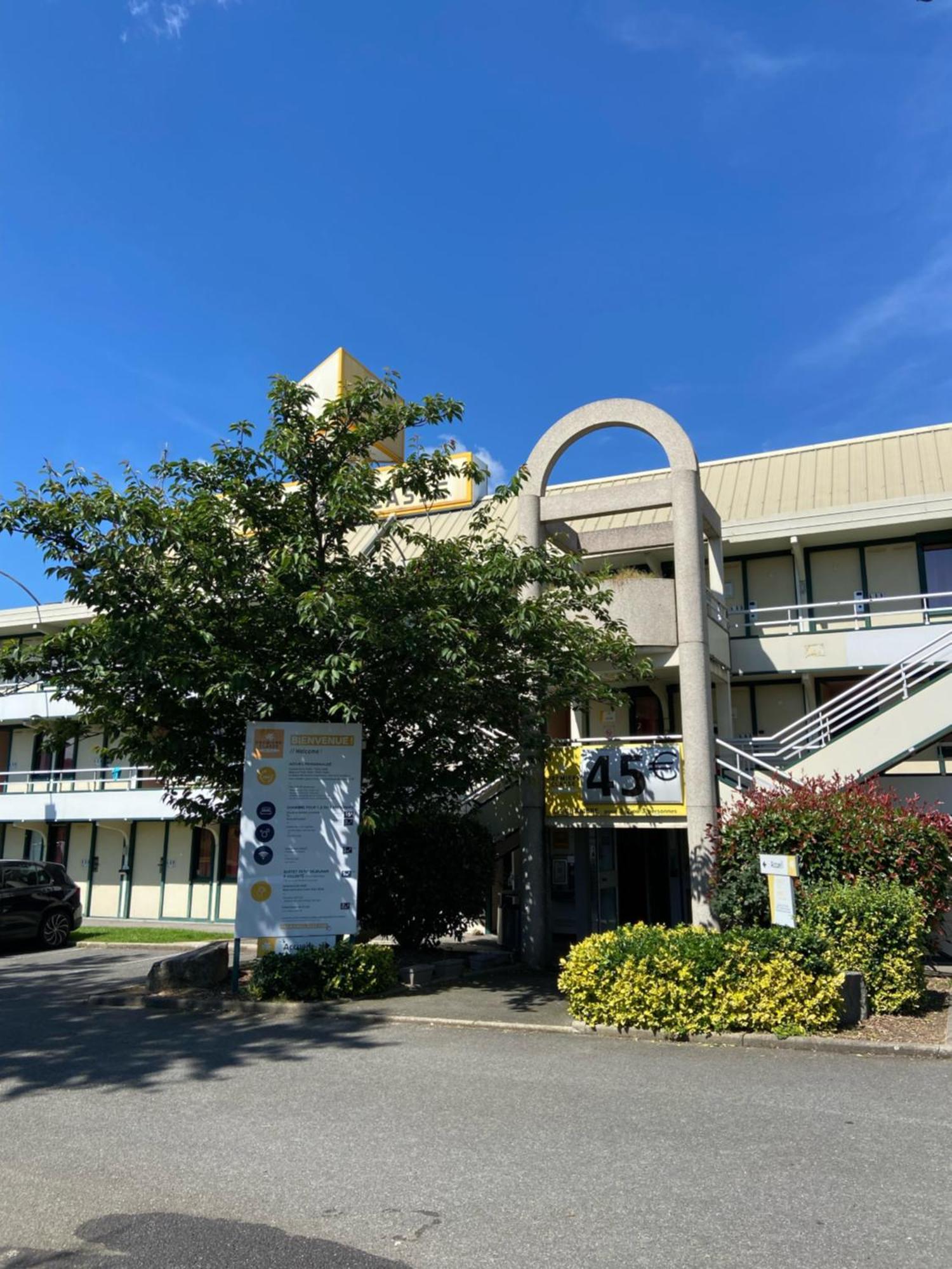 Premiere Classe Montlucon Saint Victor Exterior foto
